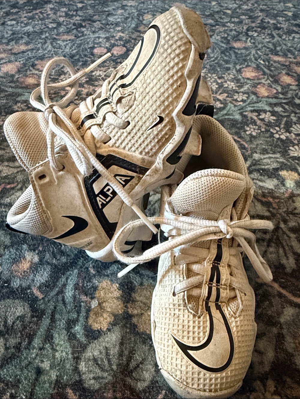 Nike Kids Cream and Black Athletic Sneakers
